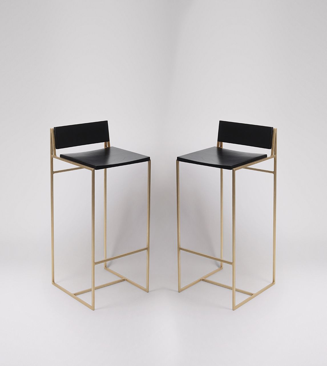 Swoon welles sales bar stool