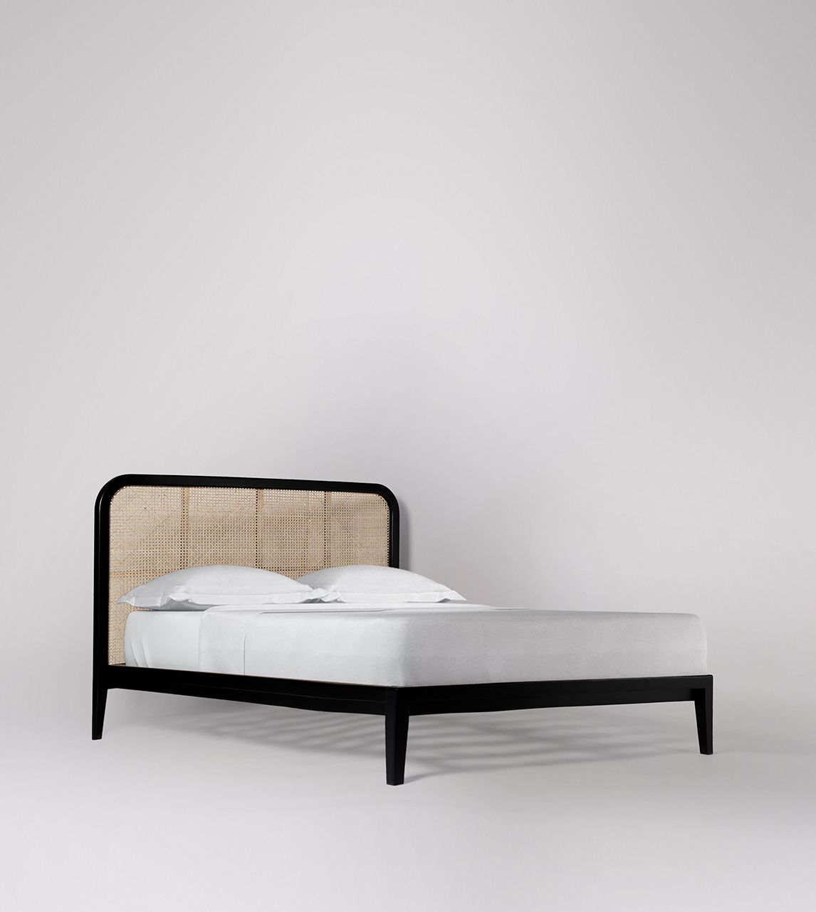 Black frame bed outlet double