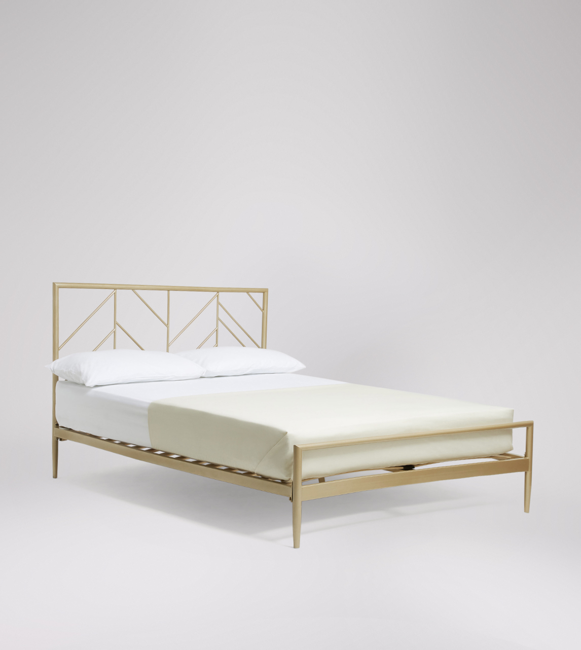 Brass king store size bed