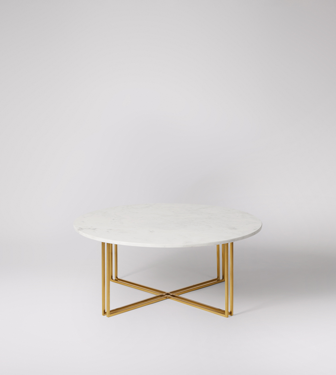 Praia coffee table in white marble & gold plated | Swoon