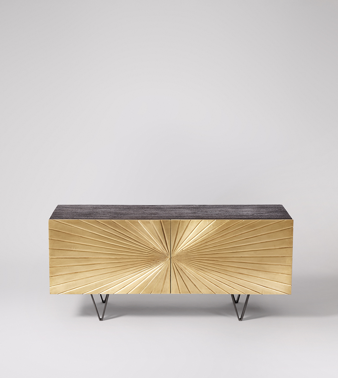 swoon tv table